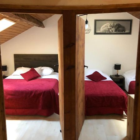 Charmant Appartement Dans Le Village/Coqueto Apartamento En El Pueblecito La Cabanasse Exteriör bild